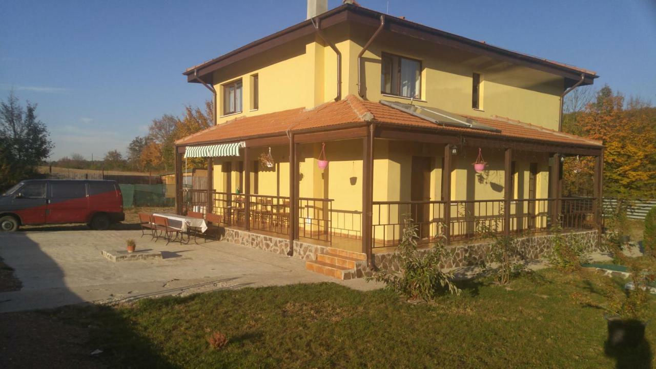 Pensiunea Casa Vanatorului Hotel Oteleni Bagian luar foto