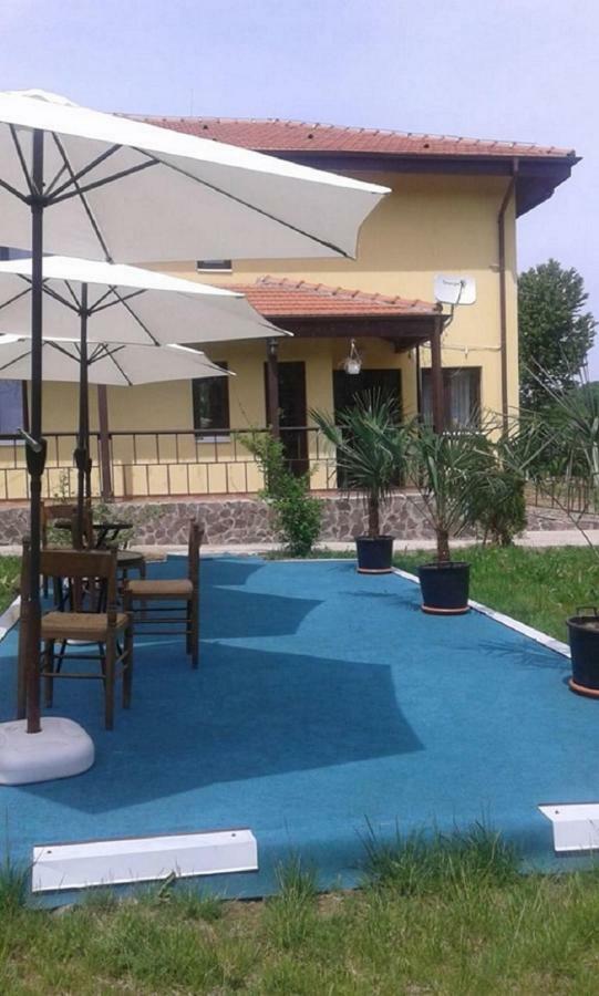 Pensiunea Casa Vanatorului Hotel Oteleni Bagian luar foto